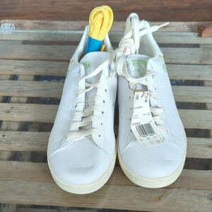 STAN SMITH White Sneakers with Yellow and Blue Details - Tinkerbell